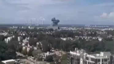 İran Füzeleri İsrail'e Saldırdı