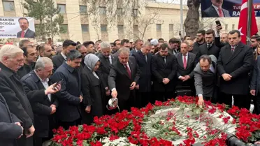 Muhsin Yazıcıoğlu, mezarı başında anıldı