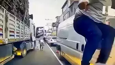 Trafikte dehşet saçan baba ve oğlu ifadesi de kurtarmadı