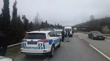 Yalova'da İşçi Servisi Devrildi: 1 Ölü, 20 Yaralı