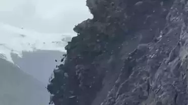 Yüksekova'da Heyelan Korkuttu