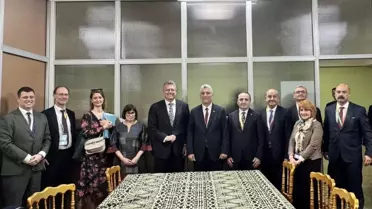 Bakan Bolat, AB Komiseri ile Görüştü