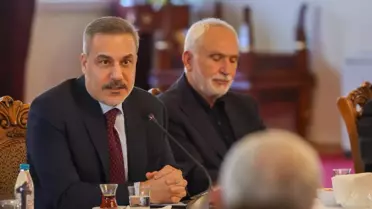 Hakan Fidan, Filistin'e Destek Platformu ile Bir Araya Geldi