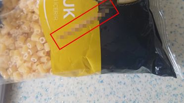 Bu nasıl sorumsuzluk? BİM'in sattığı makarnanın içinden çıkana bakın