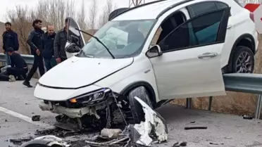 Van'da Kaza: 4 Yaralı