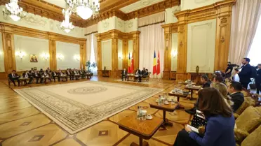 Kurtulmuş Bükreş'te Romanya Senato Başkanı ile Görüştü