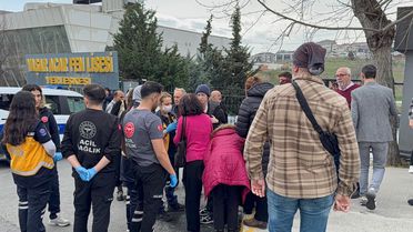 Kimya deneyi faciaya döndü! Öğrencilerin el ve yüzleri yandı