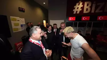 Cumhurbaşkanı Erdoğan, A Milli Takım'ı Tebrik Etti