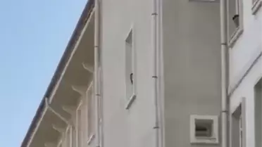 Muğla'da Öğrenci Pencereden Atladı