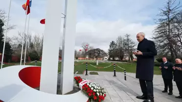Kurtulmuş'tan Bükreş Türk Şehitliği Ziyareti