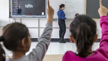Boş kalan kadrolara ek öğretmen ataması: Başvurular bugün başlıyor