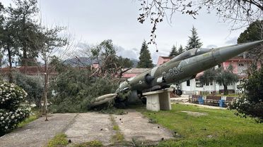 Denizli'de Kuvvetli Rüzgar Hayatı Olumsuz Etkiledi