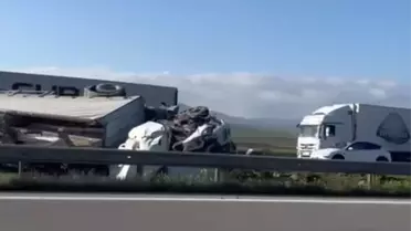 Nurdağı'nda TIR kazası: 2 yaralı