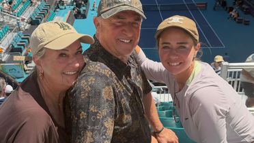Her gören aynı yorumu yaptı! Fatih Terim ailesiyle birlikte Miami Açık tenis turnuvasında