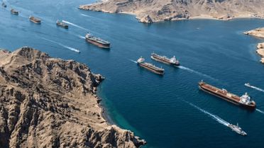  İran, 20 Pakistan gemisinin Hürmüz Boğazı'ndan geçişine izin verdi