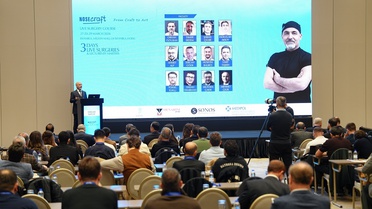 NoseCraft 2023: Rinoplastide Canlı Cerrahi Gösterimi