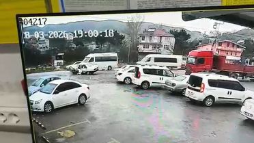 Ereğli'de İşçi Servisi ile Otomobil Çarpıştı: 7 Yaralı