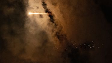 Husiler, İsrail'e Füze Saldırdı