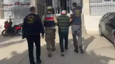 9 yıllık firari yakalandı: 22 yıl hapis cezası bulunan şüpheli saklandığı yerde ele geçirildi