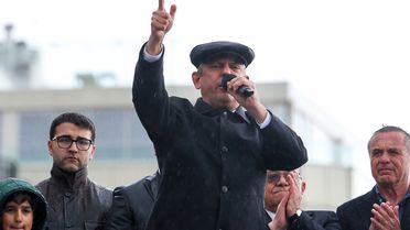 CHP Genel Başkanı Özgür Özel'e Cumhurbaşkanına hakaretten soruşturma başlatıldı