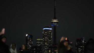 Dünyanın en yüksek üçüncü kulesi karanlığa gömüldü! Sebebi çok daha dikkat çekici