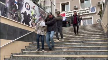 Fatih'te Gümüş Hırsızları Yakalandı