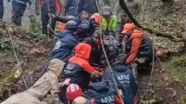 Define Ararken Yaşamını Yitirdi