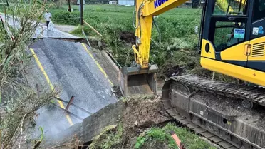 Milas'ta Köprü Çöktü