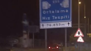 Bartın'da Ters Yolda Giden Araç Görüntülendi
