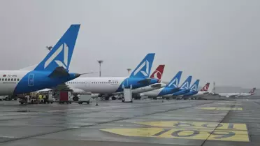 İstanbul'da Yağmur Hava Ulaşımını Olumsuz Etkiledi