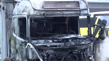 TEM Otoyolu'nda tır yandı, trafikte yoğunluk oluştu