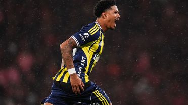 Fenerbahçe'de Oosterwolde'nin yerine gelecek isim belli