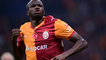 Osimhen'e dev çağrı: Manchester United'a gel