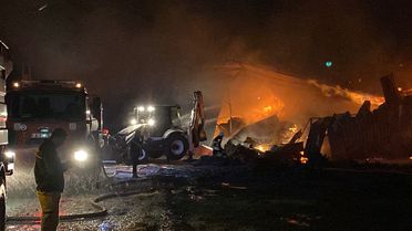 Osmaniye'de Kağıt Fabrikasında Yangın