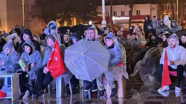 Çankırı'da Yağmur Altında Futbol Coşkusu
