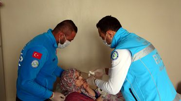 Evde Diş Tedavisi ile Ağrılarından Kurtuldu