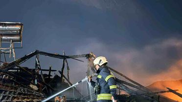 Milas'ta çatı yangını