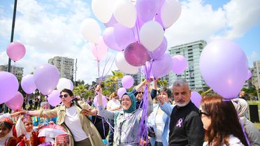 Adana'da Kanser Farkındalığı Etkinliği