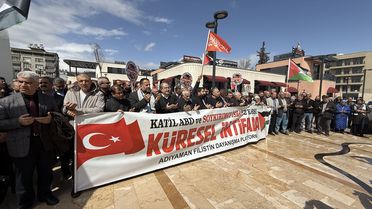 Adıyaman'da Saldırılara Protesto