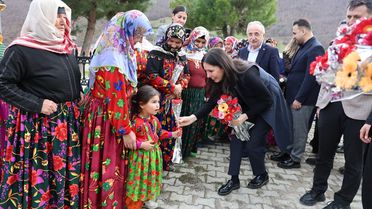 Karaaslan Vezirköprü'de Ziyaretlerde Bulundu