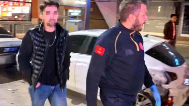 Alkollü Sürücü 4 Araca Çarptı