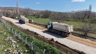 Gümüşhacıköy'de Asfalt Çalışmaları Başladı