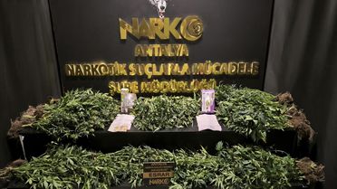 Antalya'da Uyuşturucu Operasyonu: 22 Tutuklama