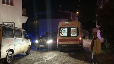Aydın'da Ev Yangını: İki Kardeş Dumandan Etkilendi