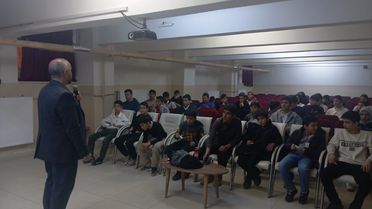 Baskil'de Öğrencilere Manevi Gelişim Semineri