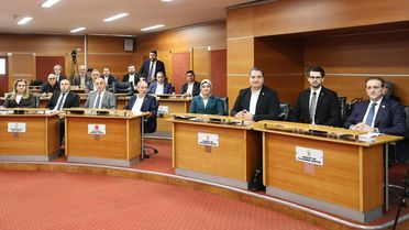 Bayrampaşa'da Yeni Meclis Başkan Vekilleri Seçildi