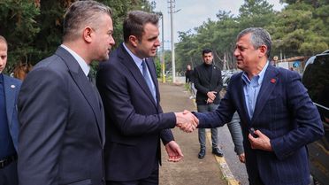 Özgür Özel Cezaevi Ziyareti