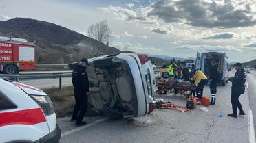 Sungurlu'da Trafik Kazası: 3 Yaralı