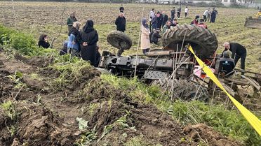 Düzce'de Traktör Devrildi, Sürücü Hayatını Kaybetti