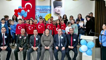 Gelibolu'da Otizm Farkındalık Günü Kutlandı